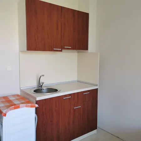Persani 3 Apartment *